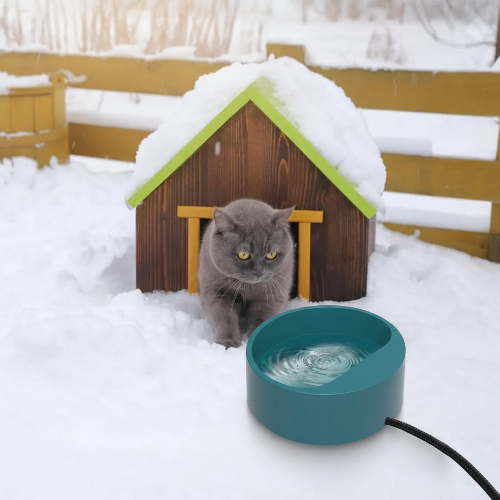 Outdoor heated pet water bowl with non-slip base and power cable
